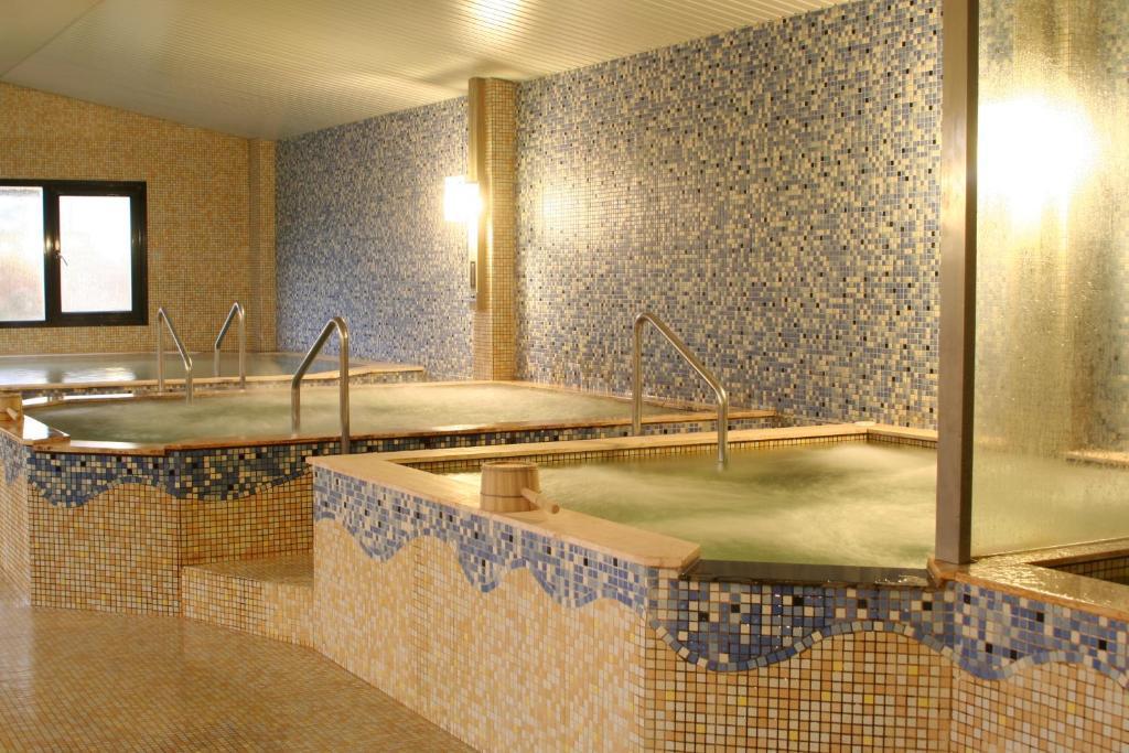 Chat Hot Spring Resort Chilung Exteriör bild